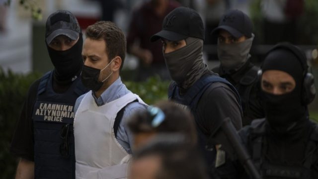 Έγκλημα στα Γλυκά Νερά: Τι απαντά η ΕΛ.ΑΣ. στις αναφορές για παράνομες δραστηριότητες – Τα σενάρια των βρετανικών δημοσιευμάτων