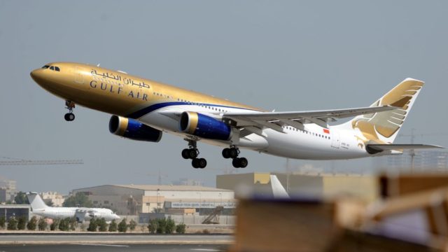 Gulf Air: Ο κρατικός αερομεταφορέας του Μπαχρέιν ξεκινά απευθείας πτήσεις για Μύκονο & Σαντορίνη