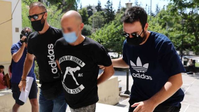 Ηλιούπολη: «Κόλαφος» ο Εισαγγελέας για πατέρα και αστυνομικό – «Βαριά» η δίωξη εναντίον τους για τη 19χρονη