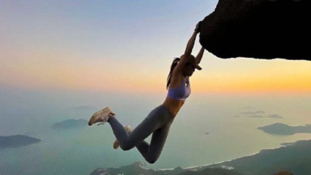 Νεκρή διάσημη influencer – Έπεσε από καταρράκτη ενώ προσπαθούσε να τραβήξει φωτογραφία