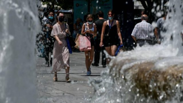 Καιρός-Καύσωνας: Όλα τα μέτρα προστασίας των εργαζόμενων – Ποιους αφορά και πότε θα ισχύσουν