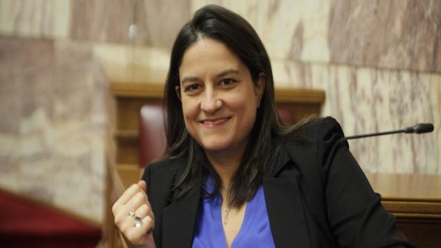 Κεραμέως: Υποχρεωτικός εμβολιασμός φοιτητών – καθηγητών μέχρι Οκτώβριο