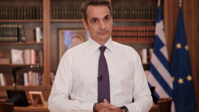 Σκληρό ροκ: Τα 3 νέα μέτρα για τους ανεμβολίαστους που φέρνει η ραγδαία αύξηση κρουσμάτων