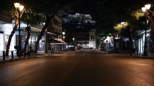 Έρχεται ξανά lockdown! Οι φόβοι για τα αυξημένα κρούσματα και νέες σκέψεις για την είσοδο στα μαγαζιά (Video)