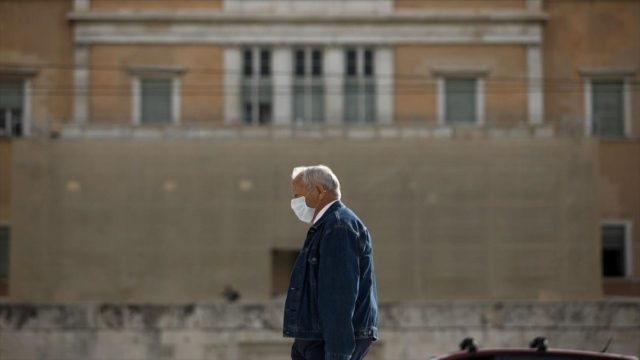 Πλησιάζει το Lockdown: Ποιες περιοχές βρίσκονται πολύ κοντά στο κλείσιμο