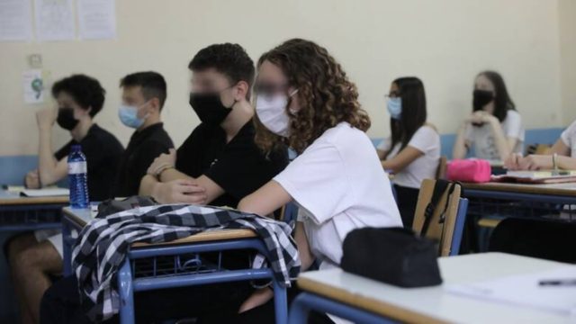 Χαράλαμπος Γώγος – Κορωνοϊός: «Θα ανοίξουν τα σχολεία και θα έχουμε πάλι πρόβλημα»