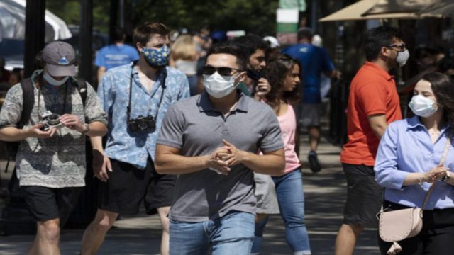 Κορωνοϊός: Ξανά πάνω από 2.000 τα κρούσματα – 10 νέοι θάνατοι