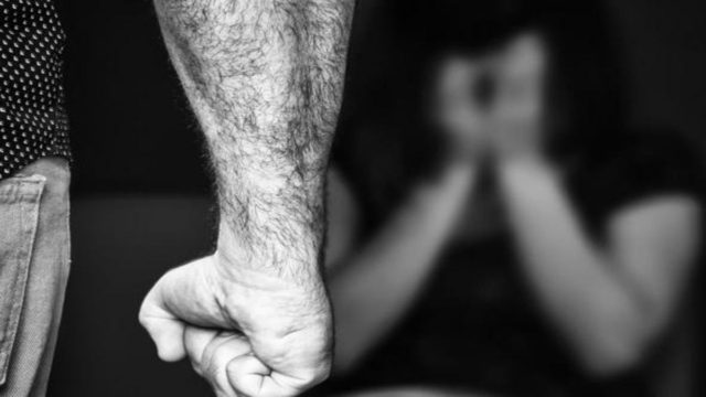 Σοκ στην Πέλλα: Άφησε ανάπηρη τη 50χρονη σύζυγό του – Συνελήφθη επειδή τη χτύπησε ξανά