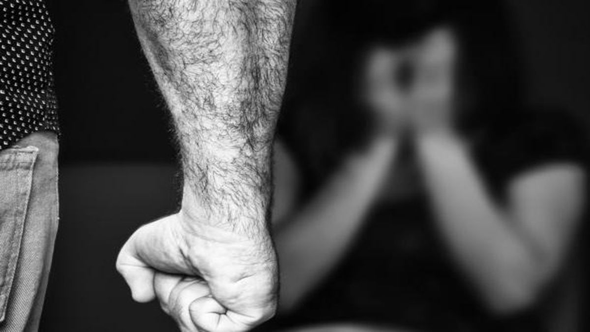 Σοκ στην Πέλλα: Άφησε ανάπηρη τη 50χρονη σύζυγό του – Συνελήφθη επειδή τη χτύπησε ξανά