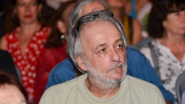 Εσπευσμένα στο νοσοκομείο με λοίμωξη του αναπνευστικού!