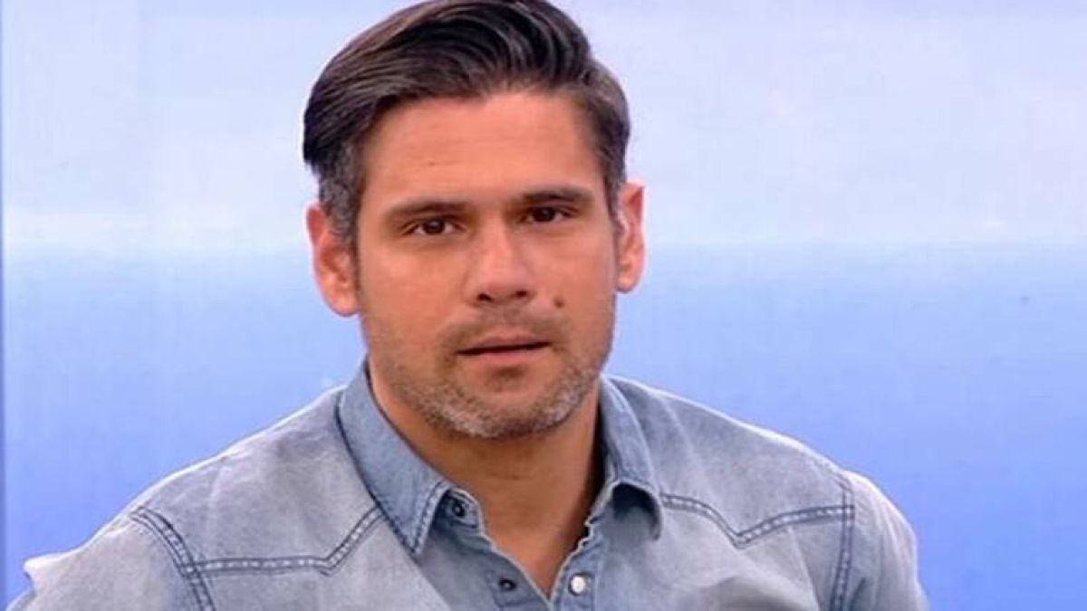Δημήτρης Ουγγαρέζος: «Τρομάζω! Εχω χ@στεί πάνω μου!» – Δύσκολες στιγμές για τον παρουσιαστή (Video)