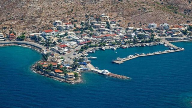 Το όμορφο ψαροχώρι που βρίσκεται μόλις 30 λεπτά από την Αθήνα και ελάχιστοι γνωρίζουν (Video)