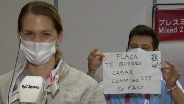 Ολυμπιακοί Αγώνες: Πρόταση γάμου στη μικτή ζώνη – Η αθλήτρια είπε το «ναι»