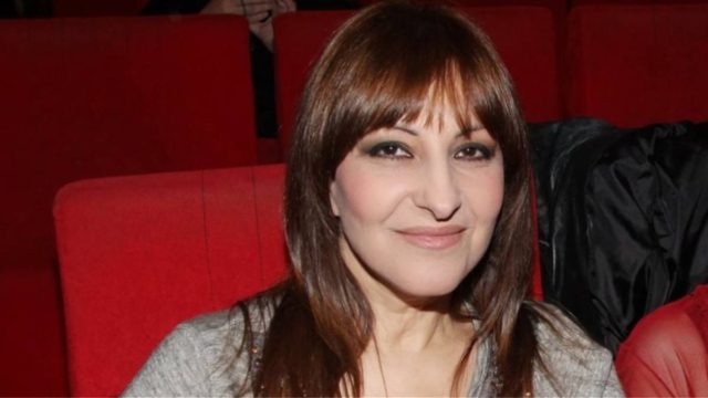 Η Άντζυ Σαμίου… ξαναχτύπησε για το εμβόλιο: «Δε θέλουμε τα προϊόντα των φαρμακευτικών»