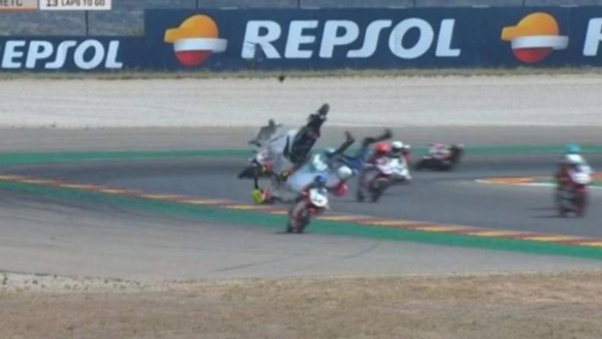 Βίντεο σοκ: Σκοτώθηκε 14χρονος σε αγώνες με μηχανές!