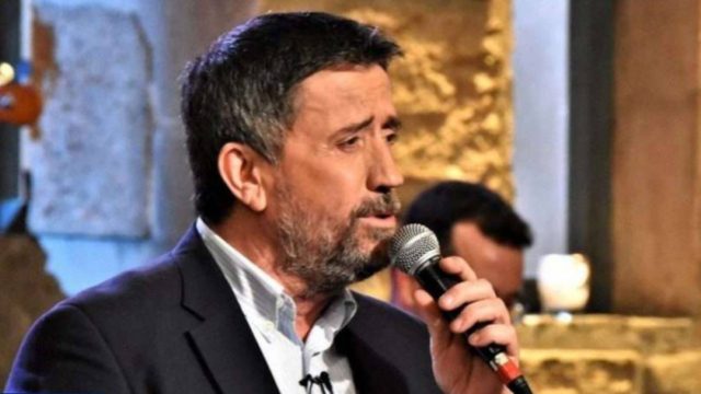 Σπύρος Παπαδόπουλος: Ο άγριος τσακωμός που δεν είδαμε στην εκπομπή – Χαμός με δύο τραγουδίστριες