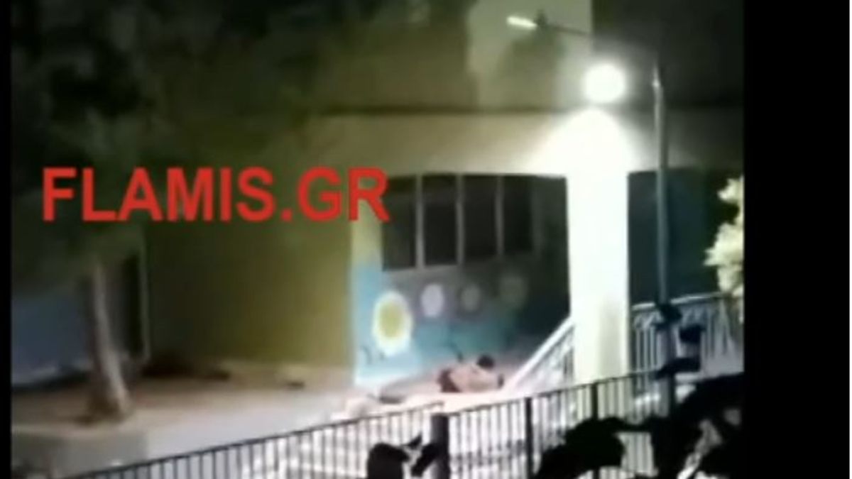 Απίστευτο: Έκαναν σεξ μέσα σε δημοτικό σχολείο – Ξεσηκωμός στη γειτονιά (Βίντεο)