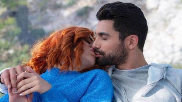 Μας… δουλεύουν: Νικολέττα και Βασιλάκος έχουν χωρίσει αλλά εκείνη έχει ακόμη το μονόπετρο