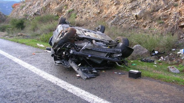 Τροχαίο σοκ στη Χαλκιδική: Νεκρός ένας 23χρονος – Στο νοσοκομείο ο οδηγός