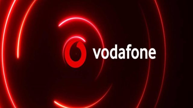 “Κατάρρευσε” η Vodafone – Έπεσαν ίντερνετ και τηλεφωνία