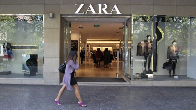 Αν αγαπάς τις φούστες τότε σίγουρα θα ερωτευτείς αυτή την ψηλόμεση από τα ΖARA