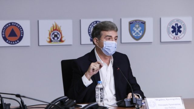 Μιχάλης Χρυσοχοΐδης για φωτιές: Τα εναέρια μέσα έχουν πετάξει ήδη διπλάσιες ώρες