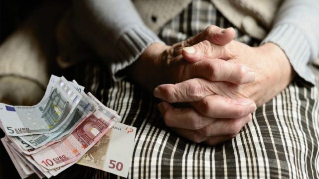 Συντάξεις: «Κούρεμα» έως και 12 συντάξεων για εργαζόμενους – συνταξιούχους