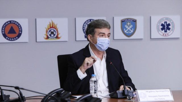 Χρυσοχοΐδης για φωτιές: Οροθετήθηκε το μέτωπο στη Λαυρεωτική – Καλύτερη η κατάσταση στα Βίλια