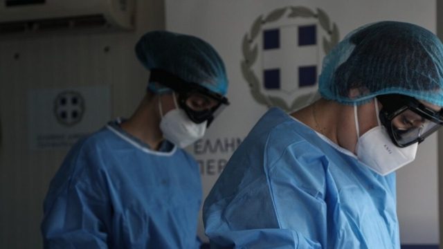 Κορωνοϊός: 4.181 νέα κρούσματα, 219 οι διασωληνωμένοι και 19 θάνατοι