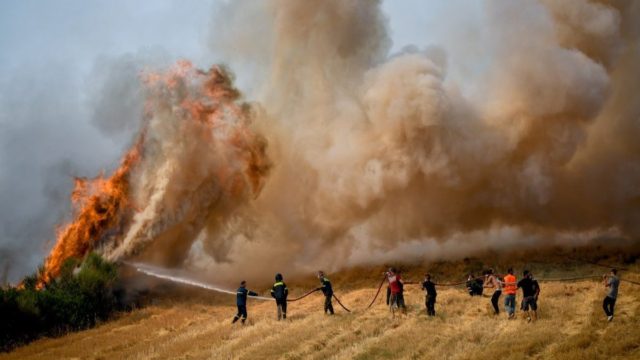Βουλή: Εγκρίθηκαν τα μέτρα στήριξης για τους πυρόπληκτους