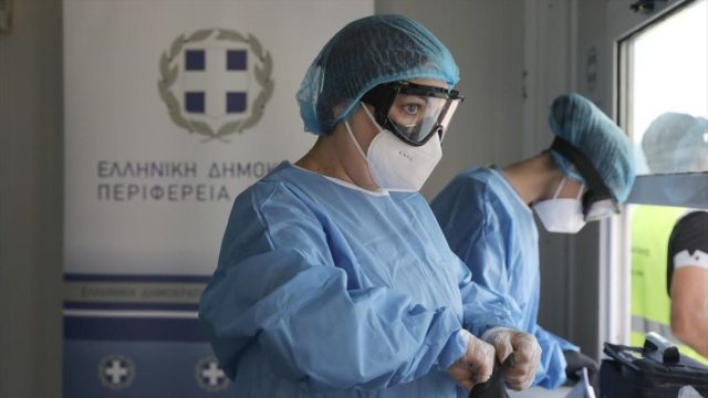 Κορωνοϊός: 4.608 νέα κρούσματα, 326 διασωληνωμένοι και 32 θάνατοι