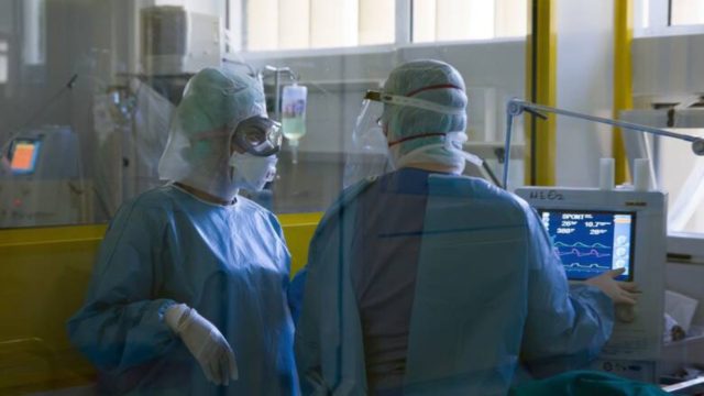 Κορωνοϊός: 818 νέα κρούσματα στην Αττική, 361 στην Κρήτη