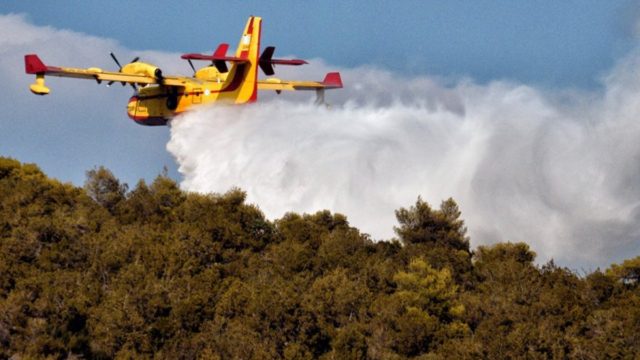 Φωτιά στην Αρχαία Ολυμπία: Εκκενώνονται οι κοινότητες Πουρνάρι και Ηράκλεια
