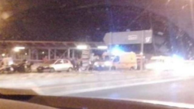 Σοβαρό τροχαίο στη Παλλήνη: ΙΧ έπεσε σε στάση – Ένας νεκρός!