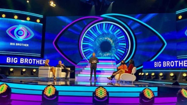 Big Brother: Πρόταση σε δύο γνωστές τραγουδίστριες – Ποια… έριξε άκυρο και έφυγε από τα γυρίσματα!