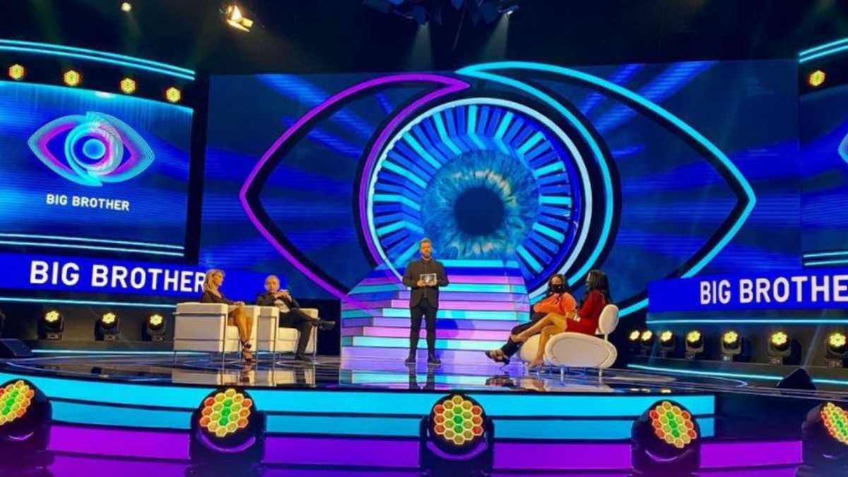 Big Brother: Πρόταση σε δύο γνωστές τραγουδίστριες – Ποια… έριξε άκυρο και έφυγε από τα γυρίσματα!