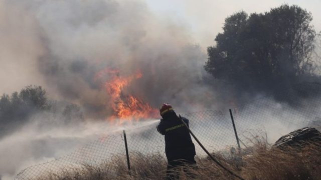 Φωτιά στην Αρχαία Ολυμπία: Δύο πύρινα μέτωπα σε Ηράκλεια και φράγμα Αλφειού