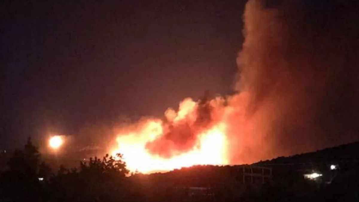 Νέα επικίνδυνη φωτιά στην Εύβοια: Μεγάλη πυρκαγιά στην περιοχή Φυγιάς – Εκκενώθηκαν δύο οικισμοί (Video)