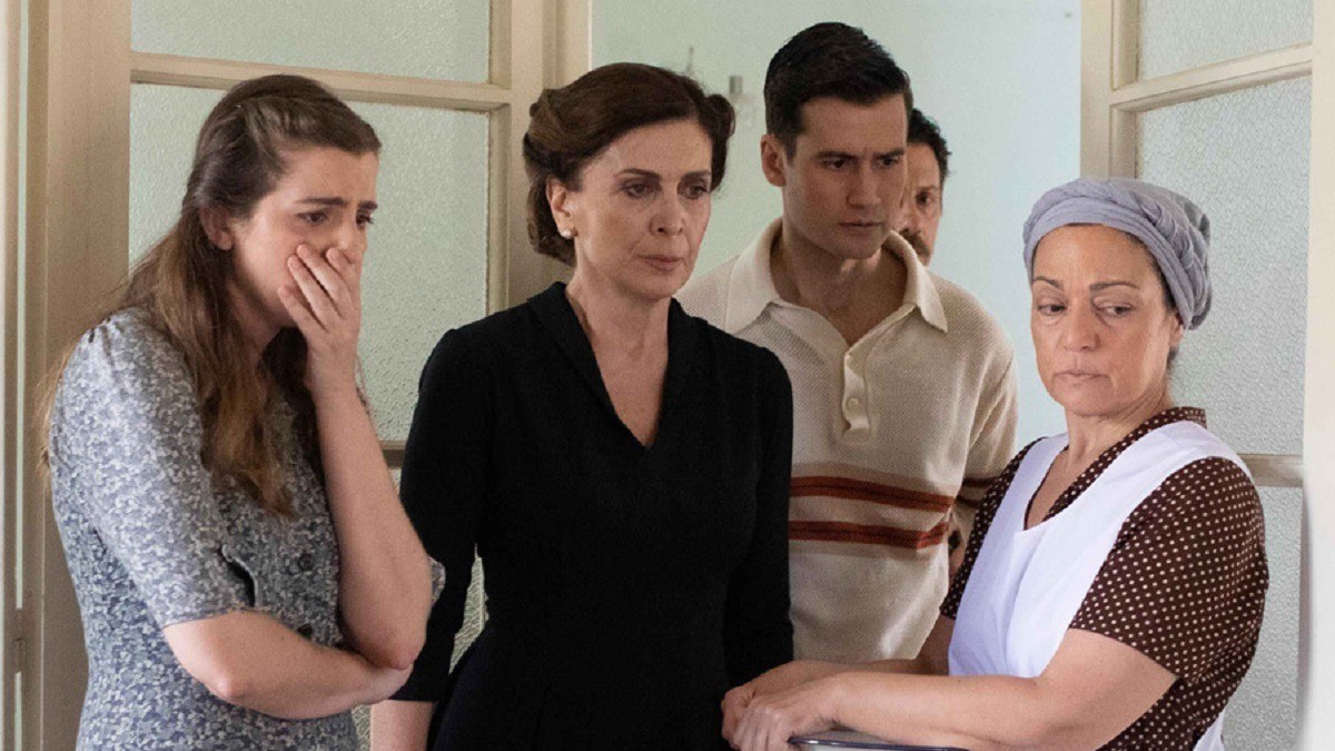 Συναγερμός στις «Άγριες Μέλισσες»: Θετική στον κορωνοϊό βρέθηκε πρωταγωνίστρια της σειράς