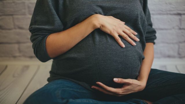 Κορωνοϊός: Σε κρίσιμη κατάσταση έγκυος επτά μηνών – Θα υποβληθεί σε καισαρική
