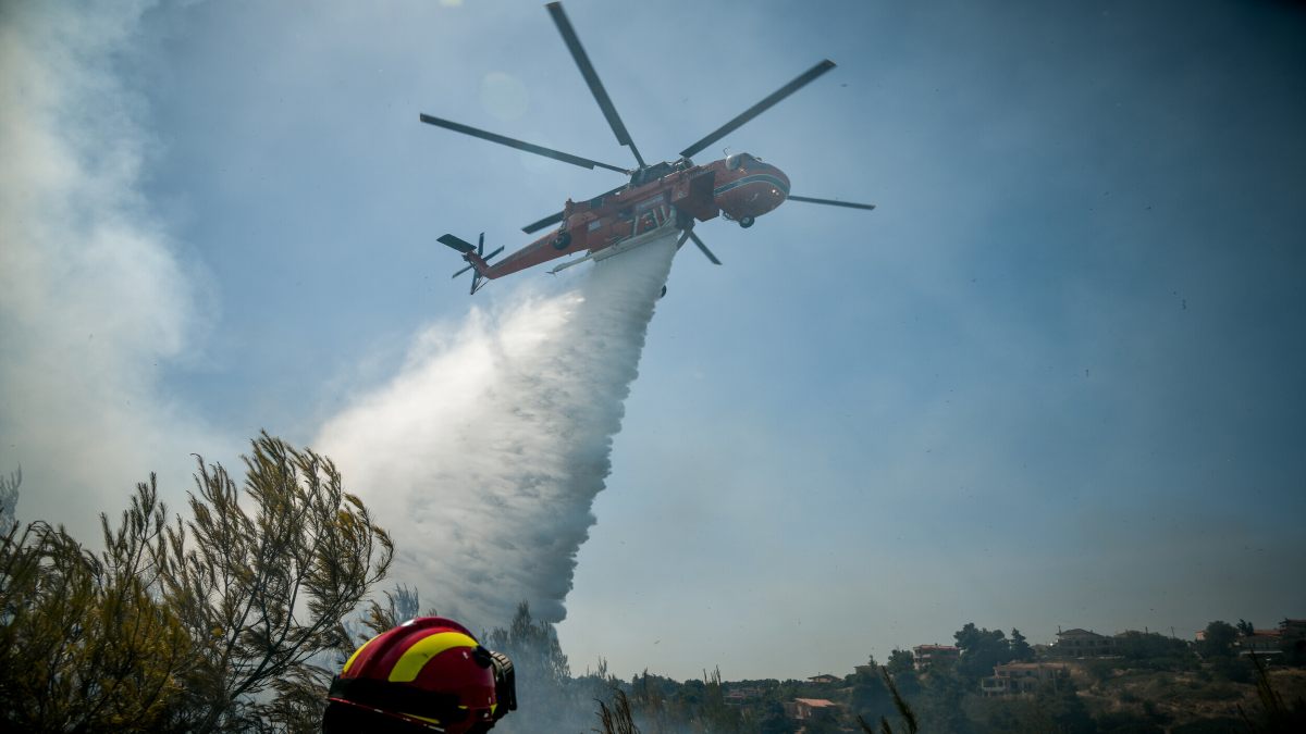 Φωτιά στην Κομοτηνή – Οι πρώτες εικόνες