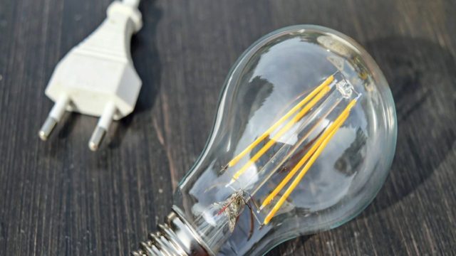 Προσοχή! Σε αυτές τις περιοχές θα γίνουν διακοπές ρεύματος εν μέσω καύσωνα