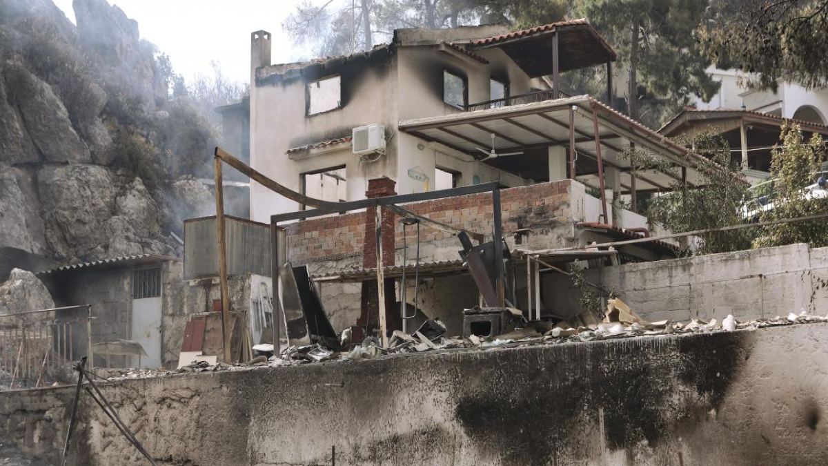 Νέα έκτακτη χρηματοδότηση 10 εκατ. ευρώ σε πληγέντες Δήμους και Περιφέρειες από τις πυρκαγιές