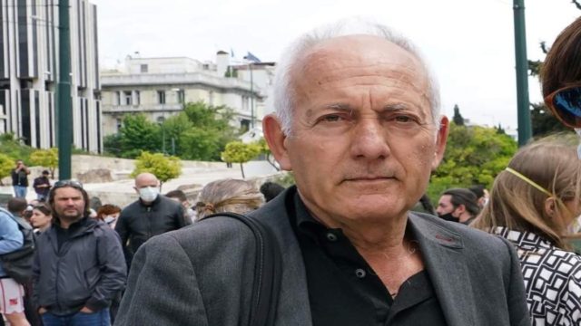 Πέθανε ο Γιάννης Κανελλόπουλος