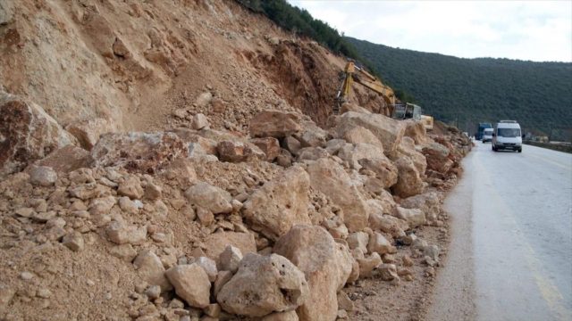 Βόρεια Εύβοια: «Καμπανάκι» των ειδικών για κίνδυνο κατολισθήσεων μετά τις φωτιές