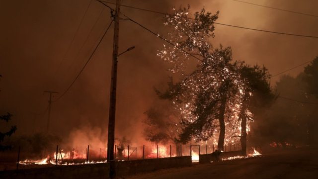 Μεγάλος κίνδυνος πυρκαγιών σε Αττική και Εύβοια την Κυριακή