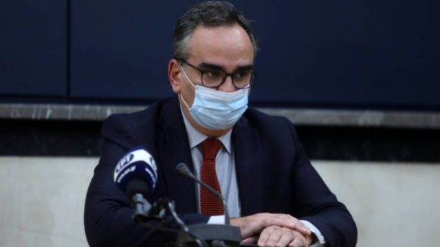 Βασίλης Κοντοζαμάνης: Ο νόμος για τους ανεμβολίαστους θα εφαρμοστεί