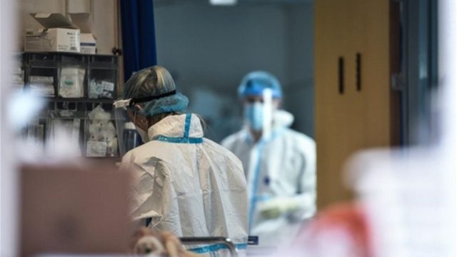 Κορωνοϊός: Στο “κόκκινο” η Αττική με 706 κρούσματα – Πονοκέφαλος για την Κρήτη