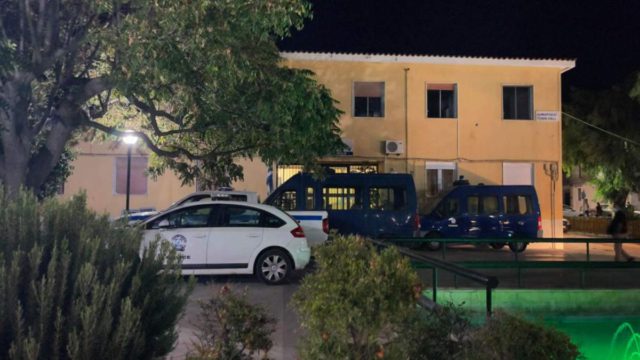 Κρήτη: Προφυλακιστέοι και οι επτά κατηγορούμενοι για την άγρια επίθεση σε μετανάστες