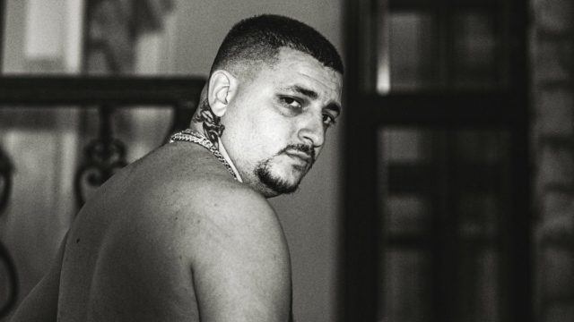 Απίστευτο! Ζευγάρι με μοντέλο του GNTM ο Mad Clip (Photo)
